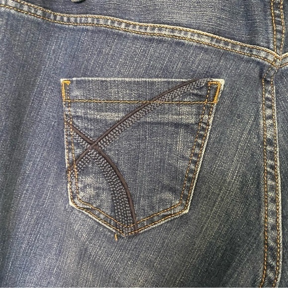 Lane Bryant Simply Straight Jeans Size 16 Petite - Picture 6 of 6